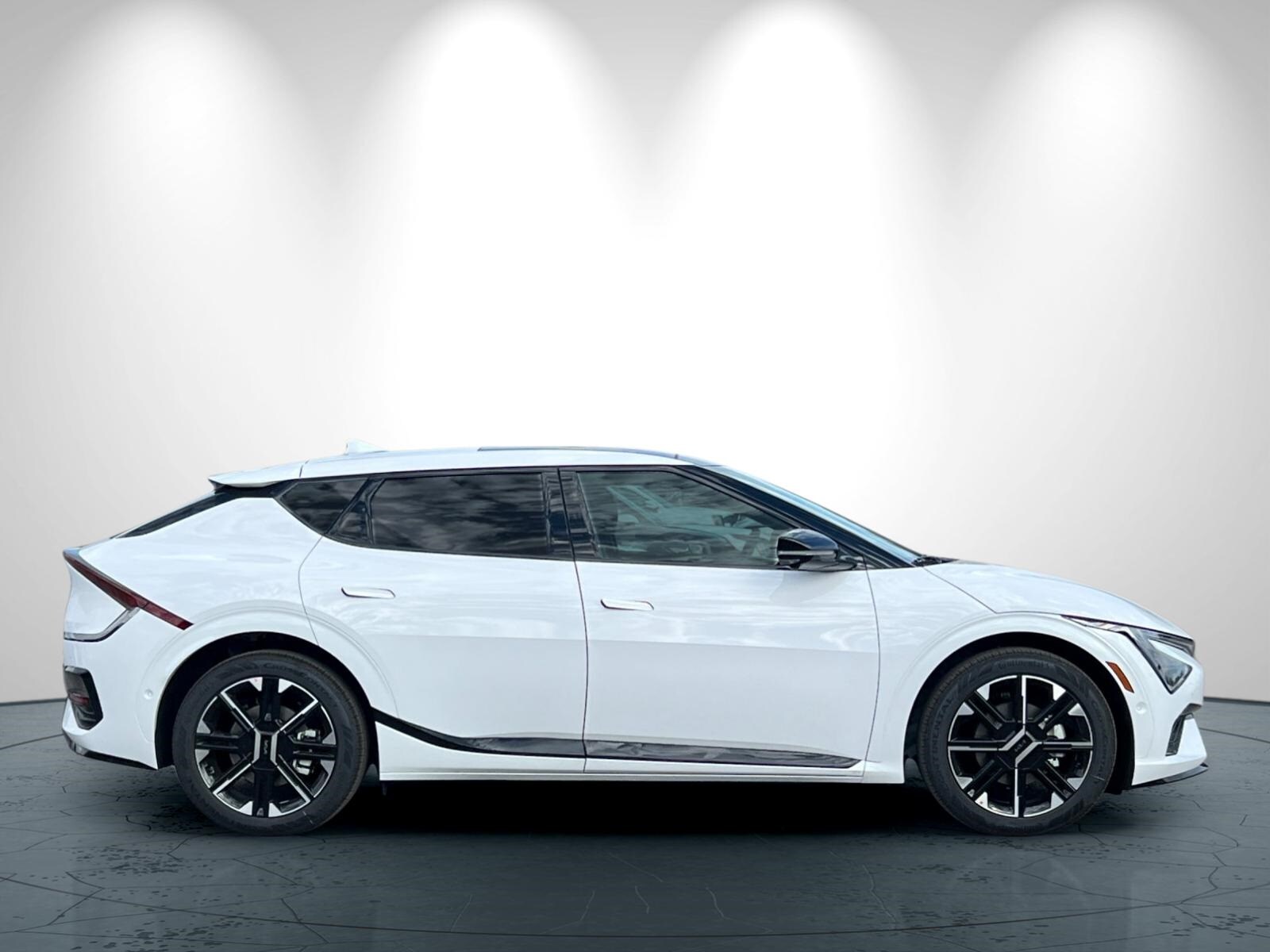 2025 Kia EV6 GT-Line photo 3