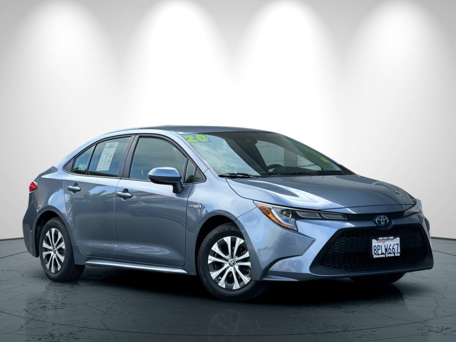 2020 Toyota Corolla Hybrid LE photo 2