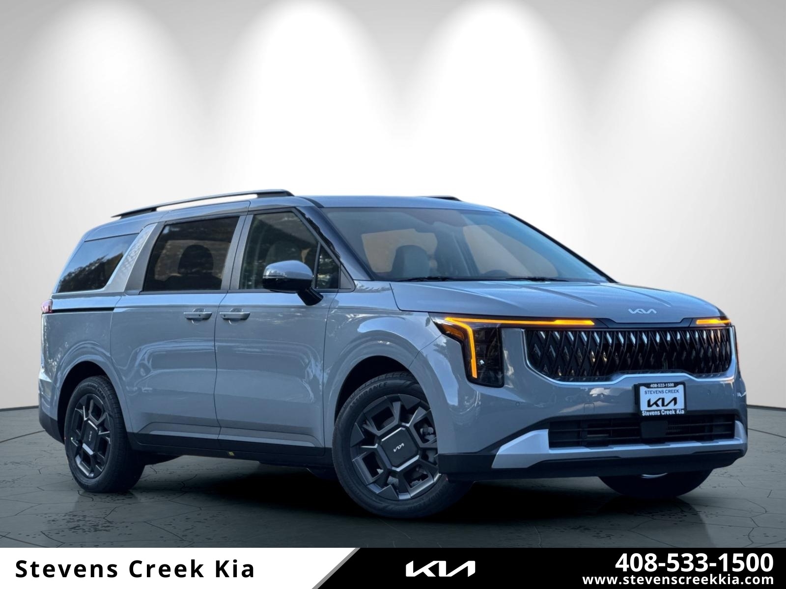 2026 Kia Carnival EX's photo