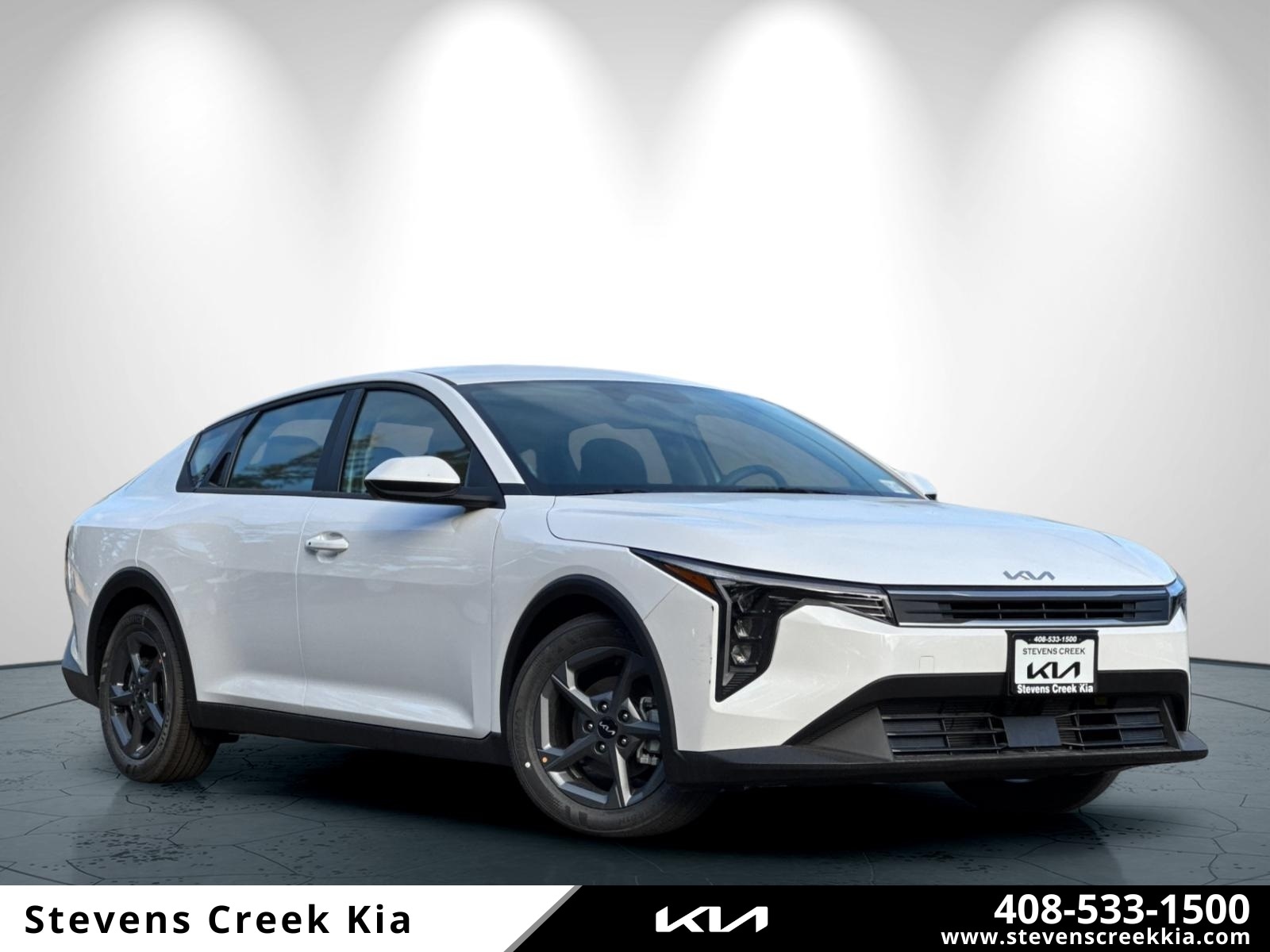 2025 Kia K4 LXS's photo