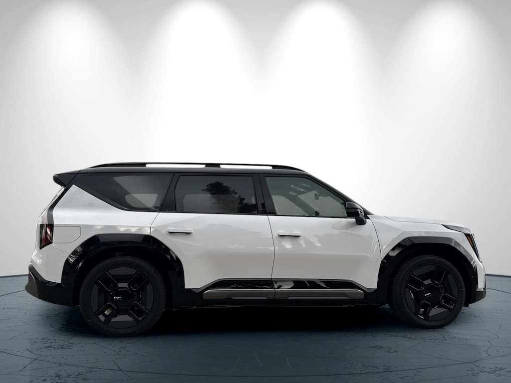 New 2026 Kia EV9 GT-Line SUV