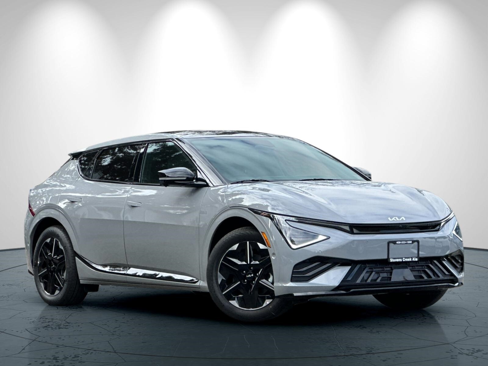 2025 Kia EV6 GT-Line photo 2