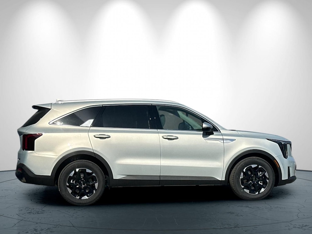 New 2026 Kia Sorento S SUV