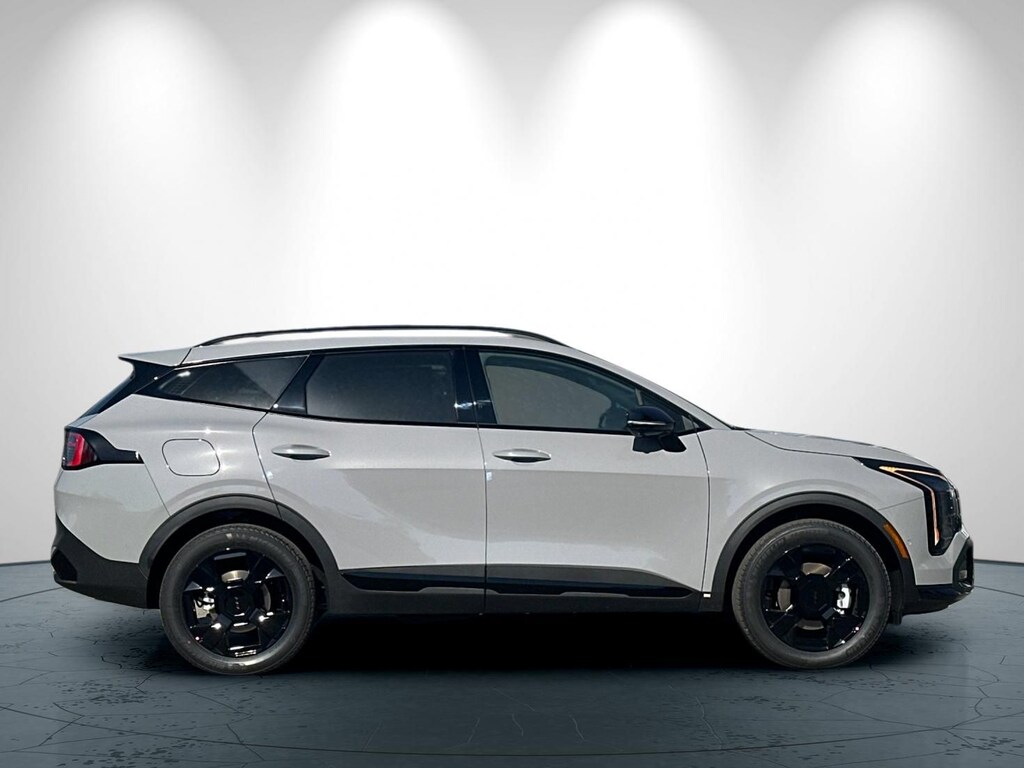 New 2026 Kia Sportage Plug-In Hybrid X-Line Prestige SUV
