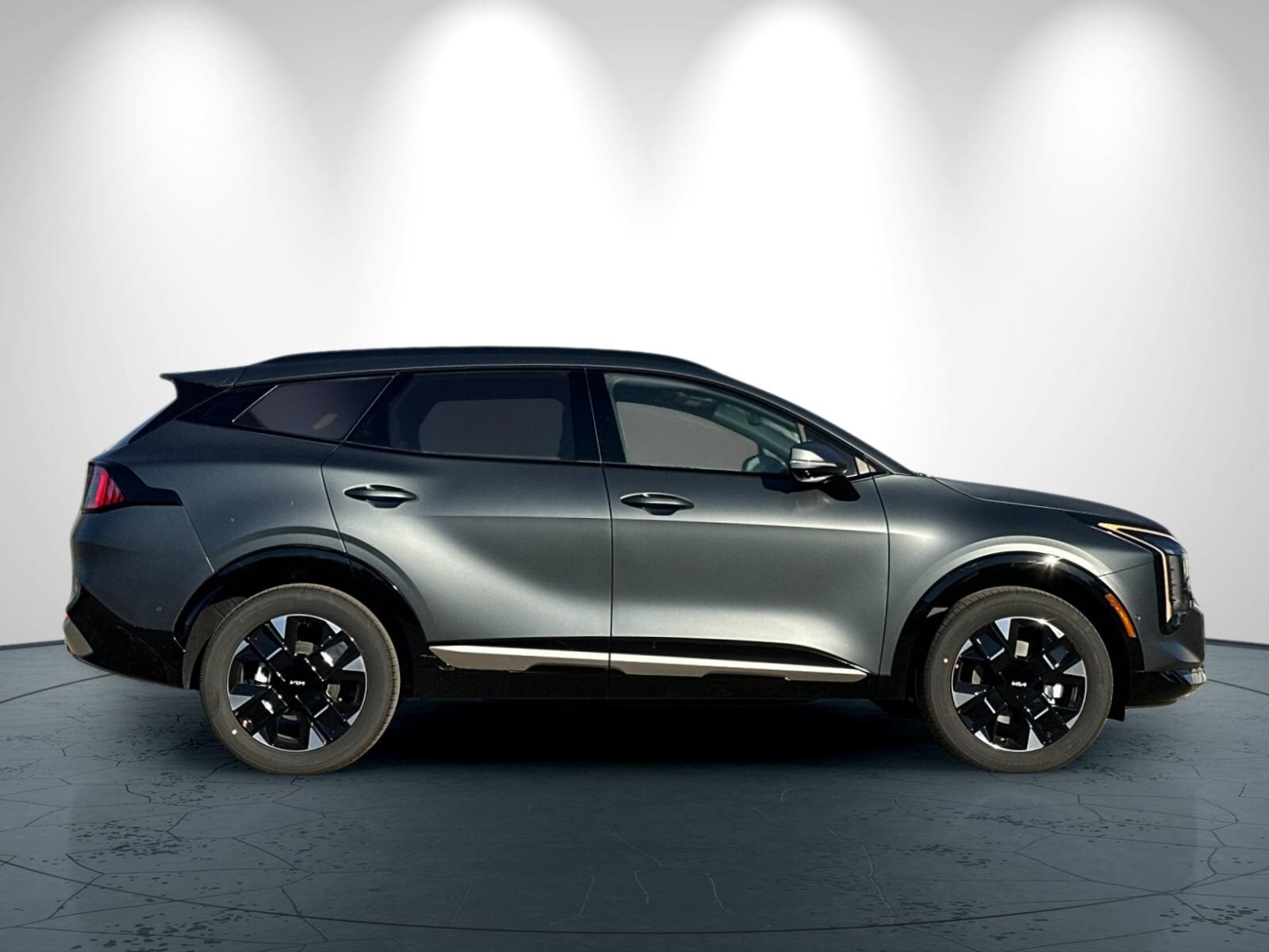 2026 Kia Sportage Hybrid photo 3