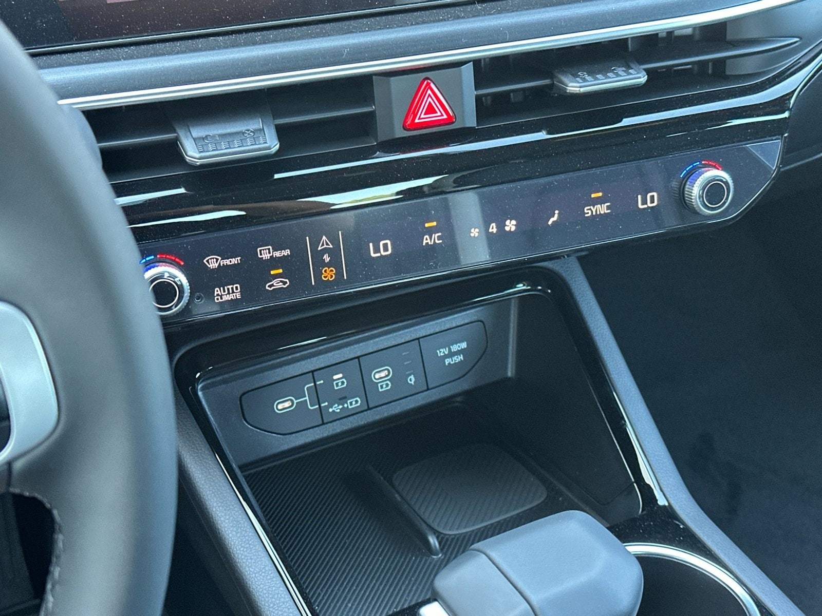 2026 Kia K5 GT-Line - Photo 20