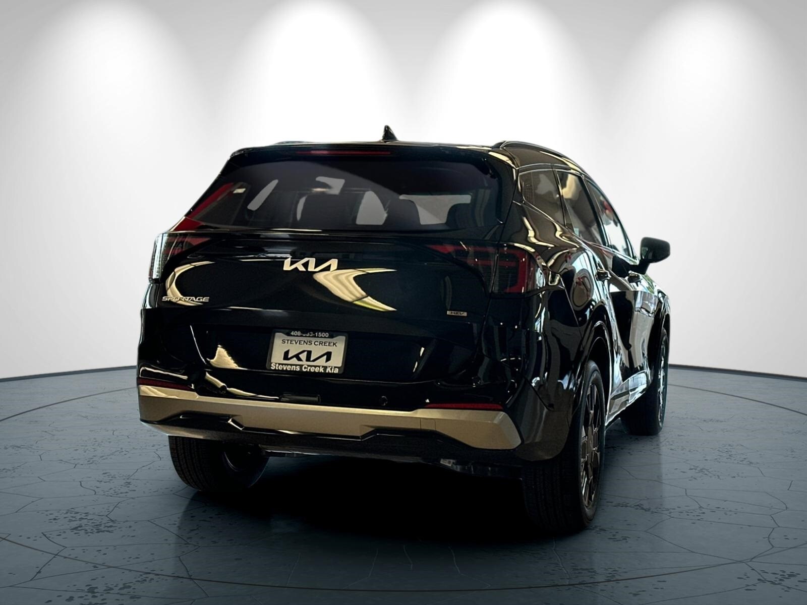 2026 Kia Sportage Hybrid photo 3