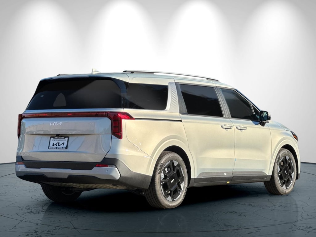 New 2026 Kia Carnival EX Minivan/Van