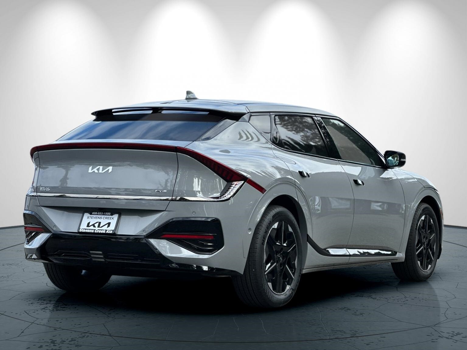2025 Kia EV6 GT-Line photo 4