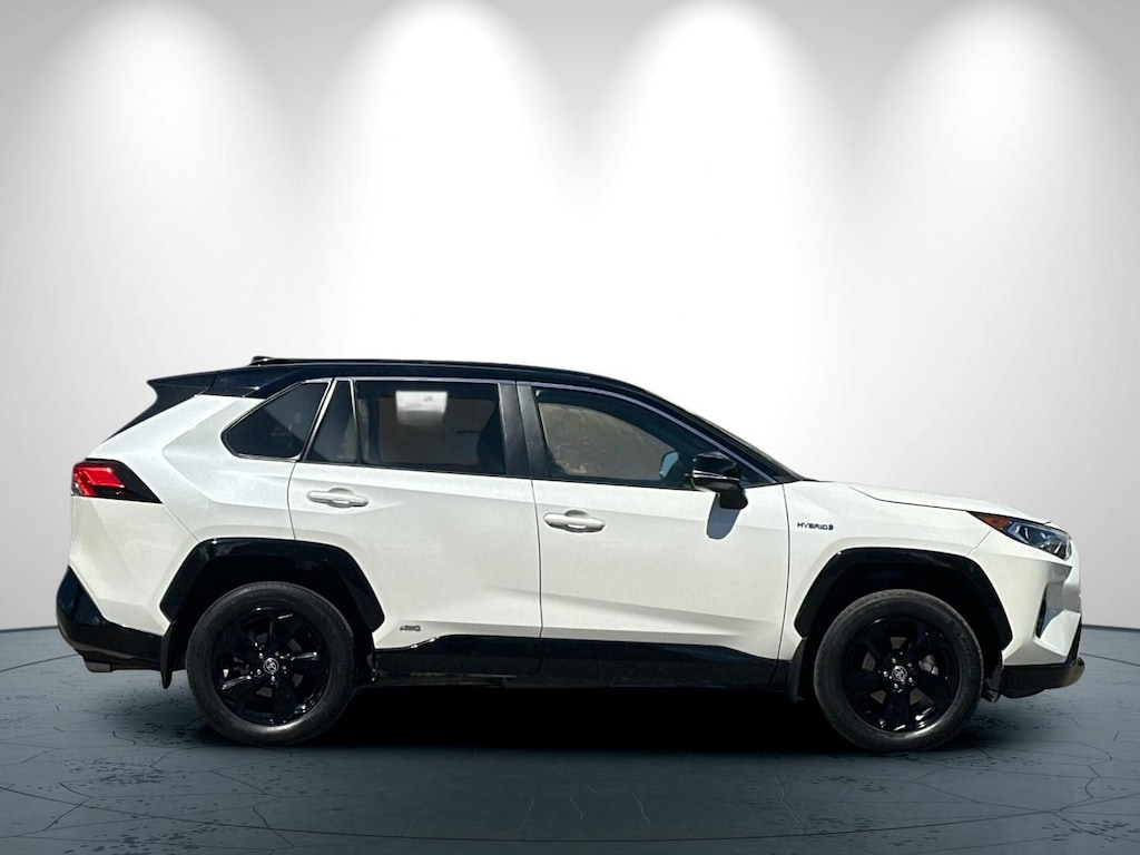 Used 2021 Toyota RAV4 Hybrid XSE SUV