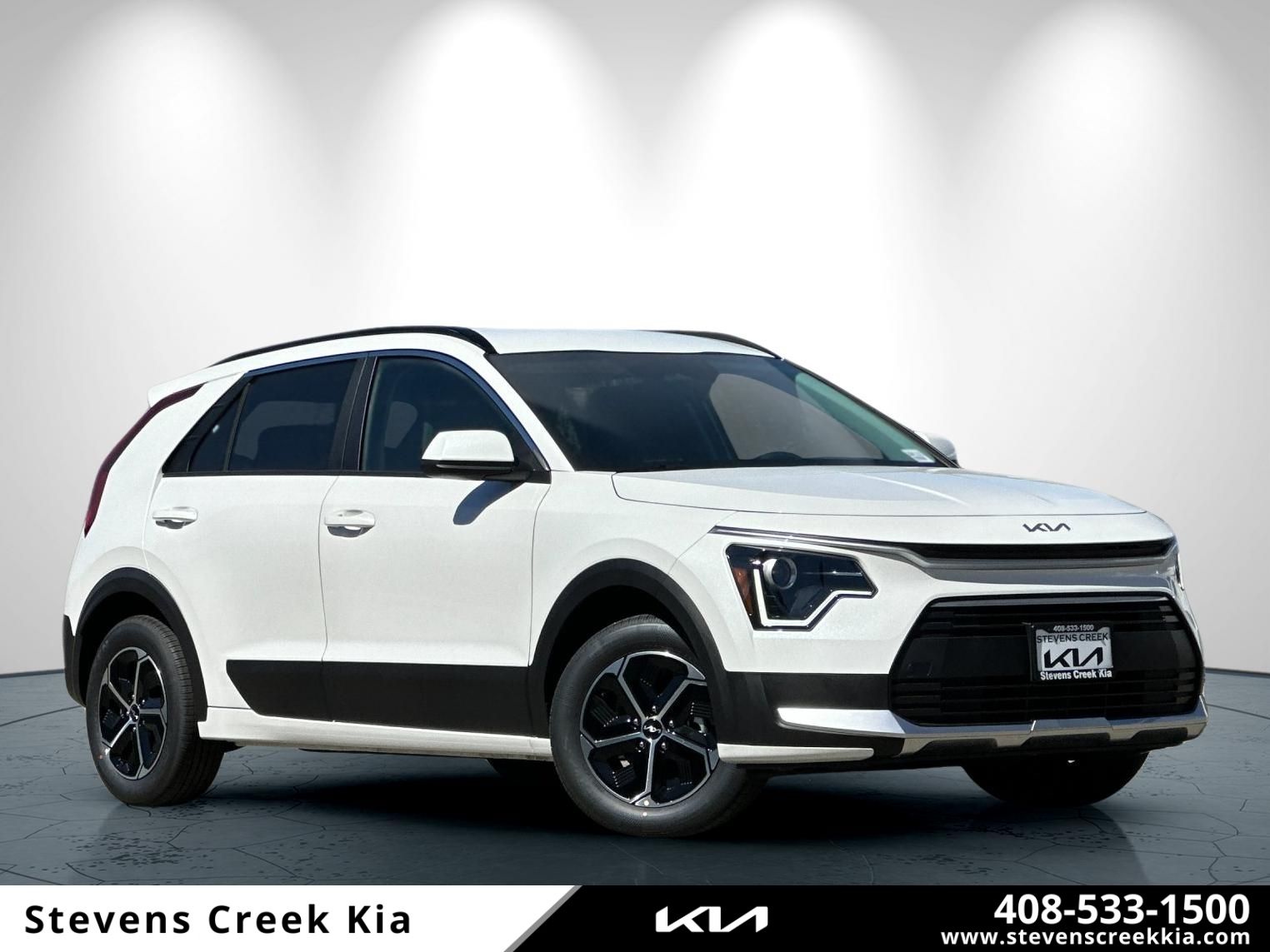 2026 Kia Niro LX HEV's photo