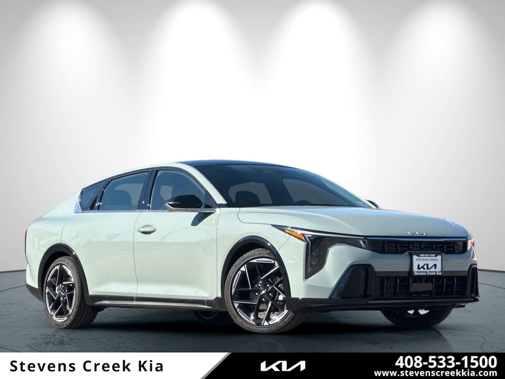 New 2025 Kia K4 GT-Line Sedan