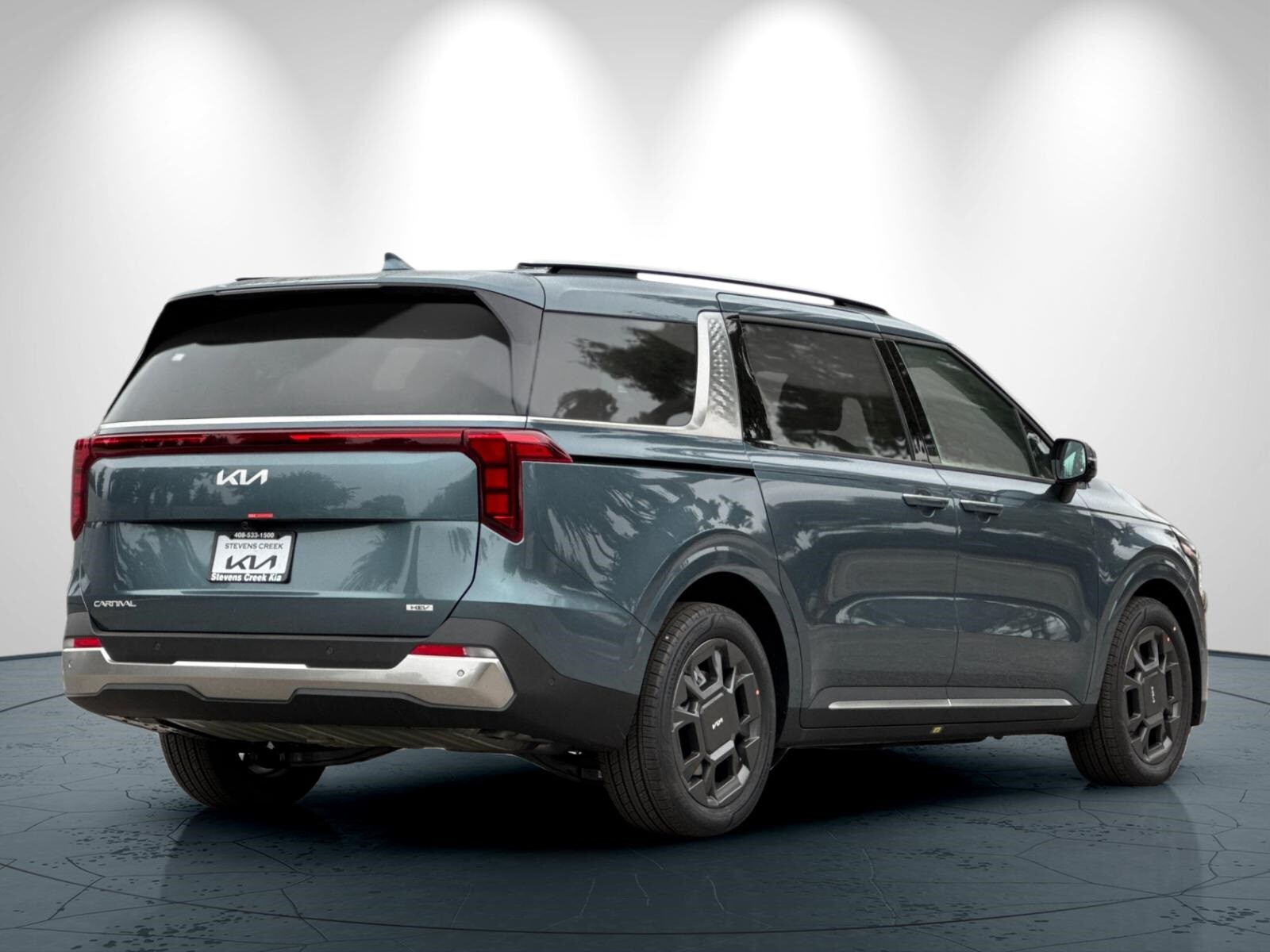 2026 Kia Carnival SX Prestige photo 2