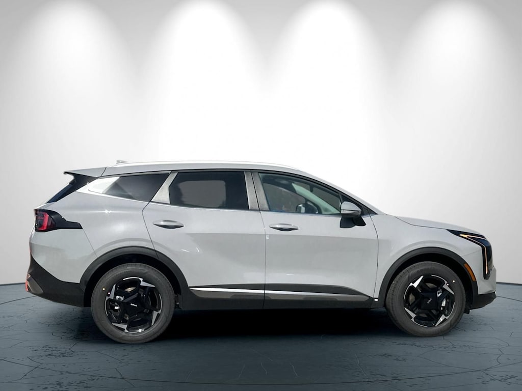 New 2026 Kia Sportage Hybrid EX SUV