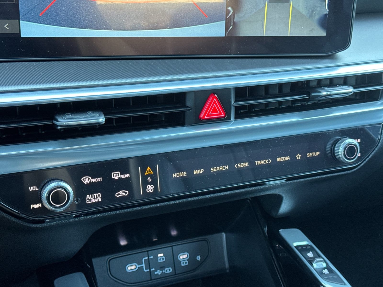 2026 Kia Sorento SX - Photo 22