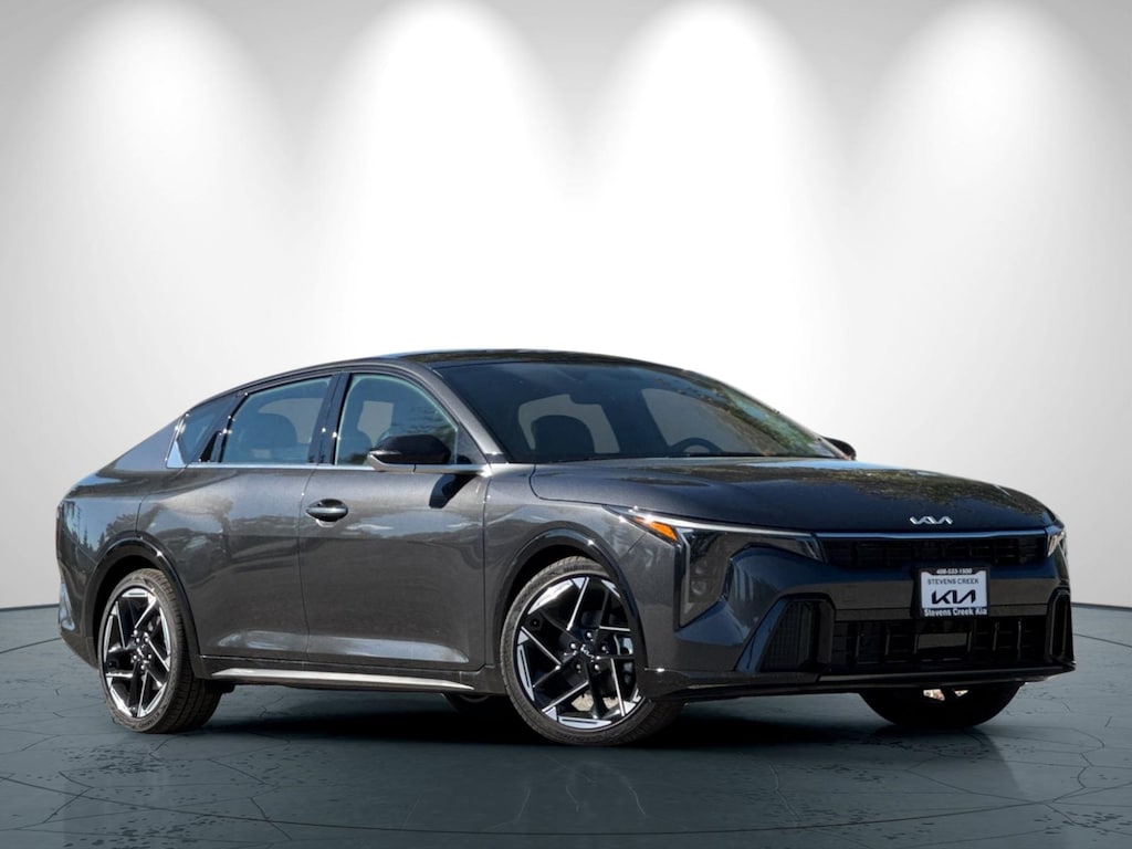 New 2025 Kia K4 GT-Line Sedan