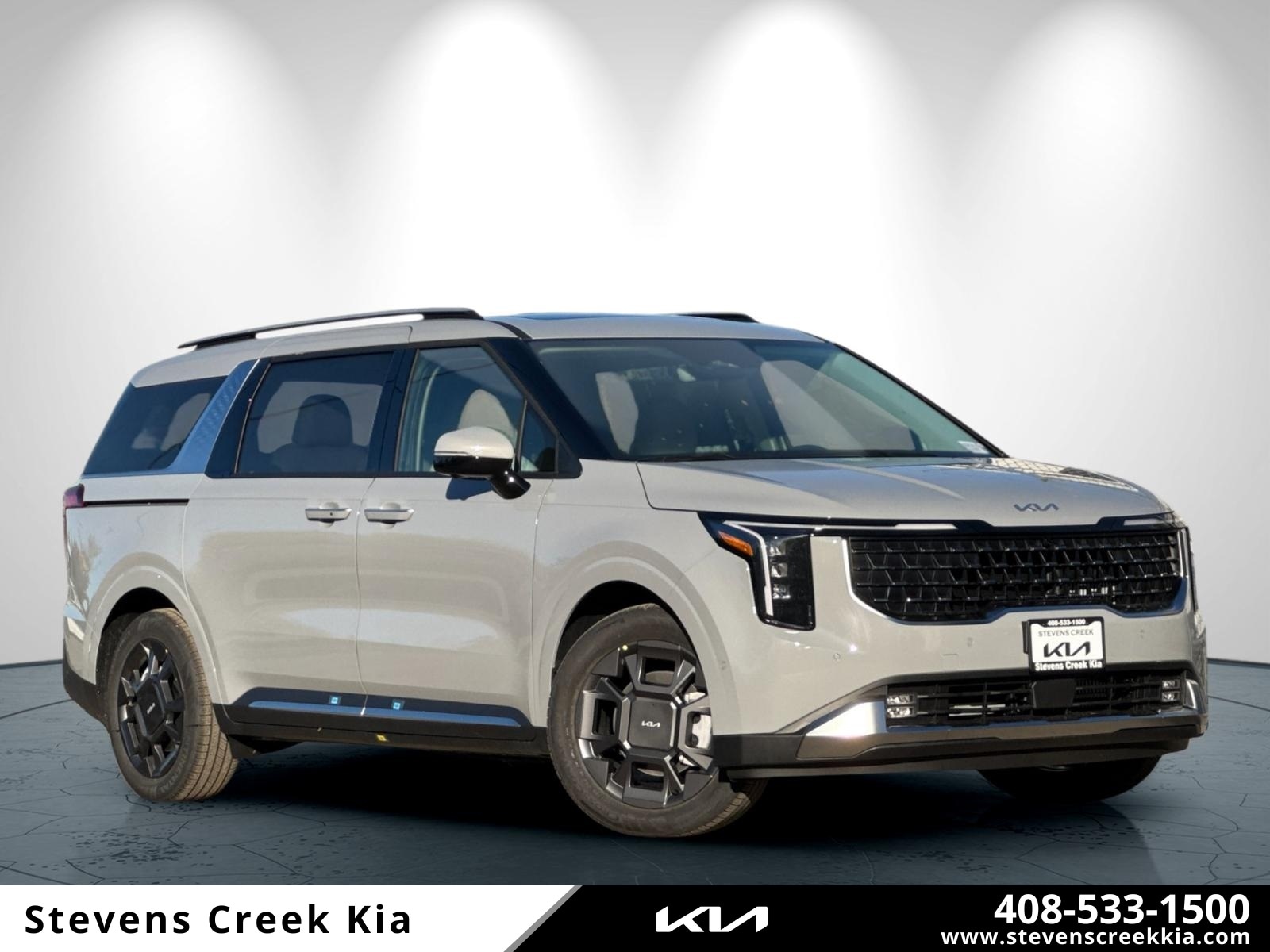 2026 Kia Carnival SX's photo