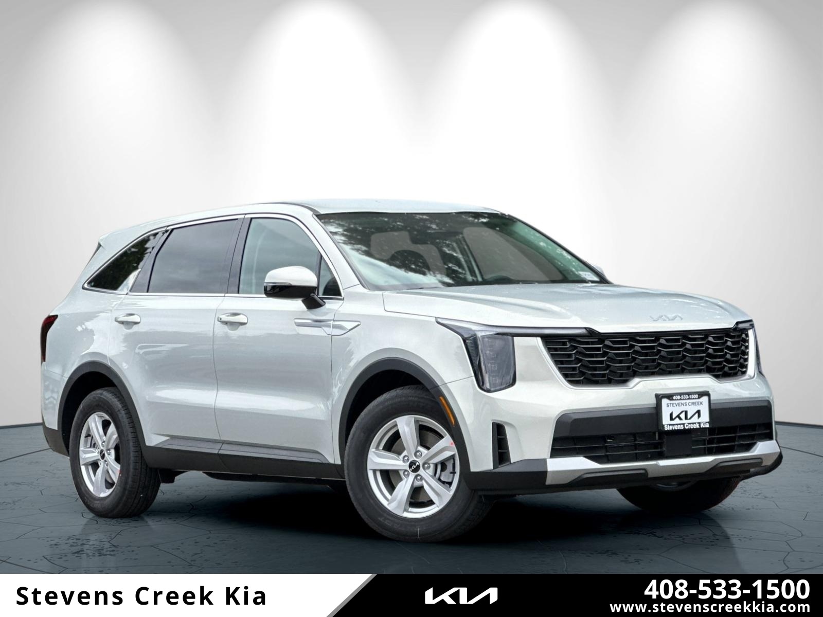2026 Kia Sorento LX's photo