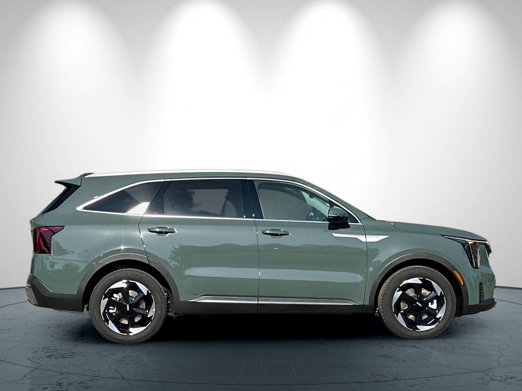 New 2026 Kia Sorento Hybrid EX SUV