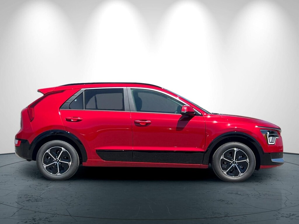 New 2026 Kia Niro SX SUV