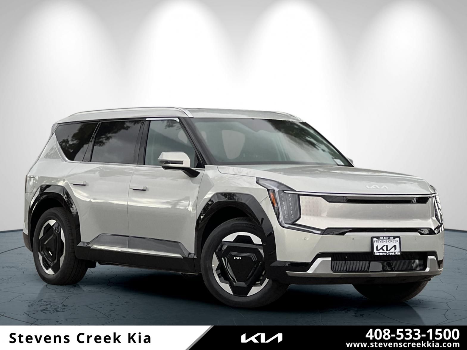 2026 Kia EV9 Land AWD's photo