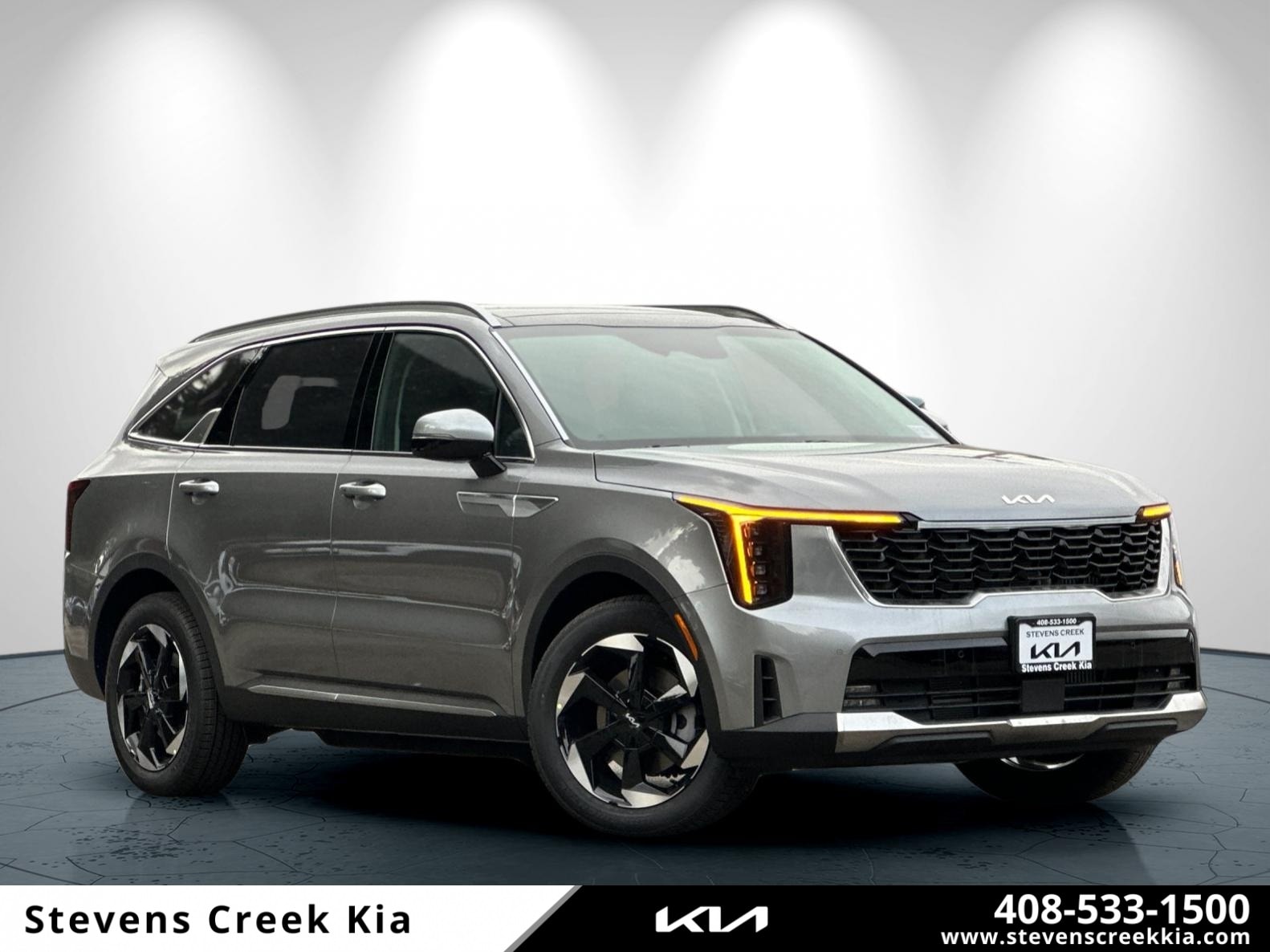2026 Kia Sorento EX Hybrid's photo