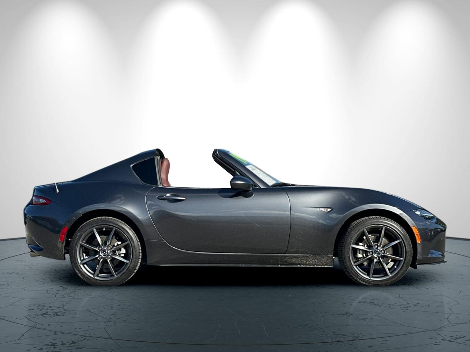 2019 Mazda MX-5 Miata RF Miata Grand Touring photo 3