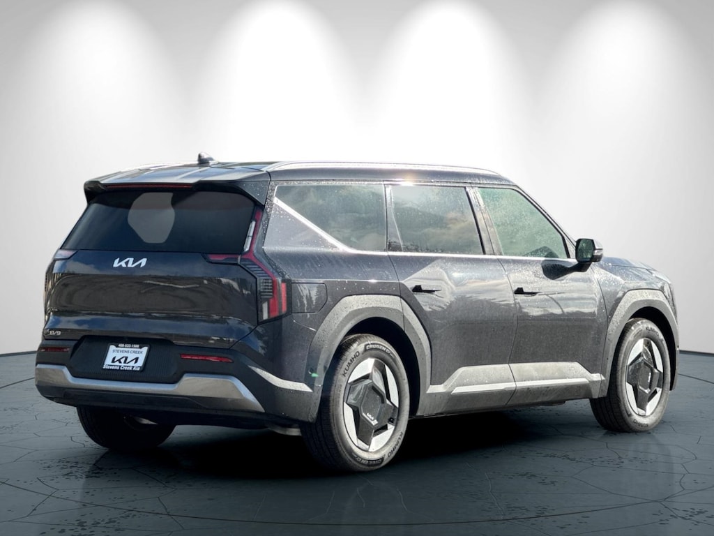 New 2026 Kia EV9 Wind SUV