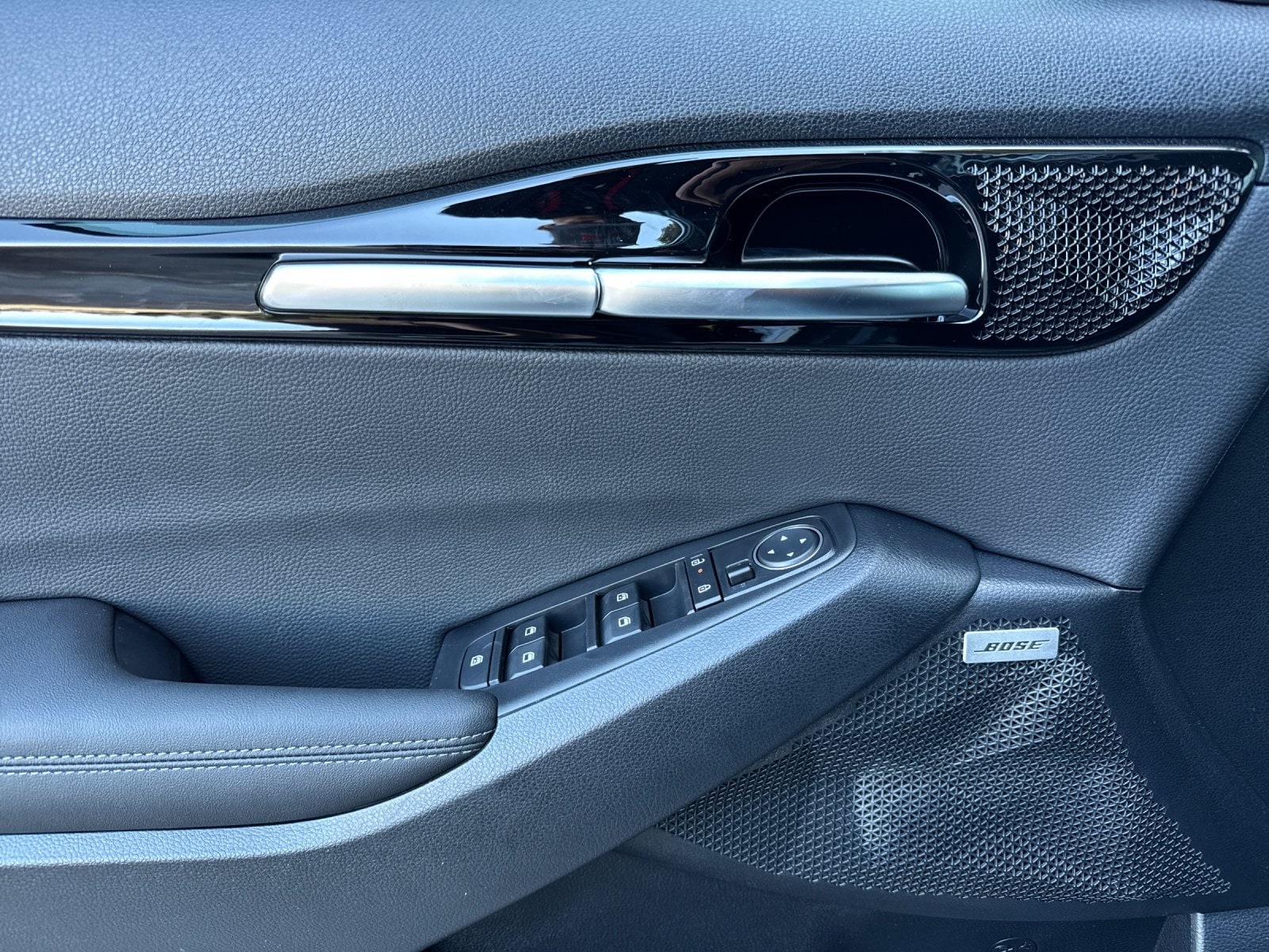 2026 Kia Seltos SX - Photo 11