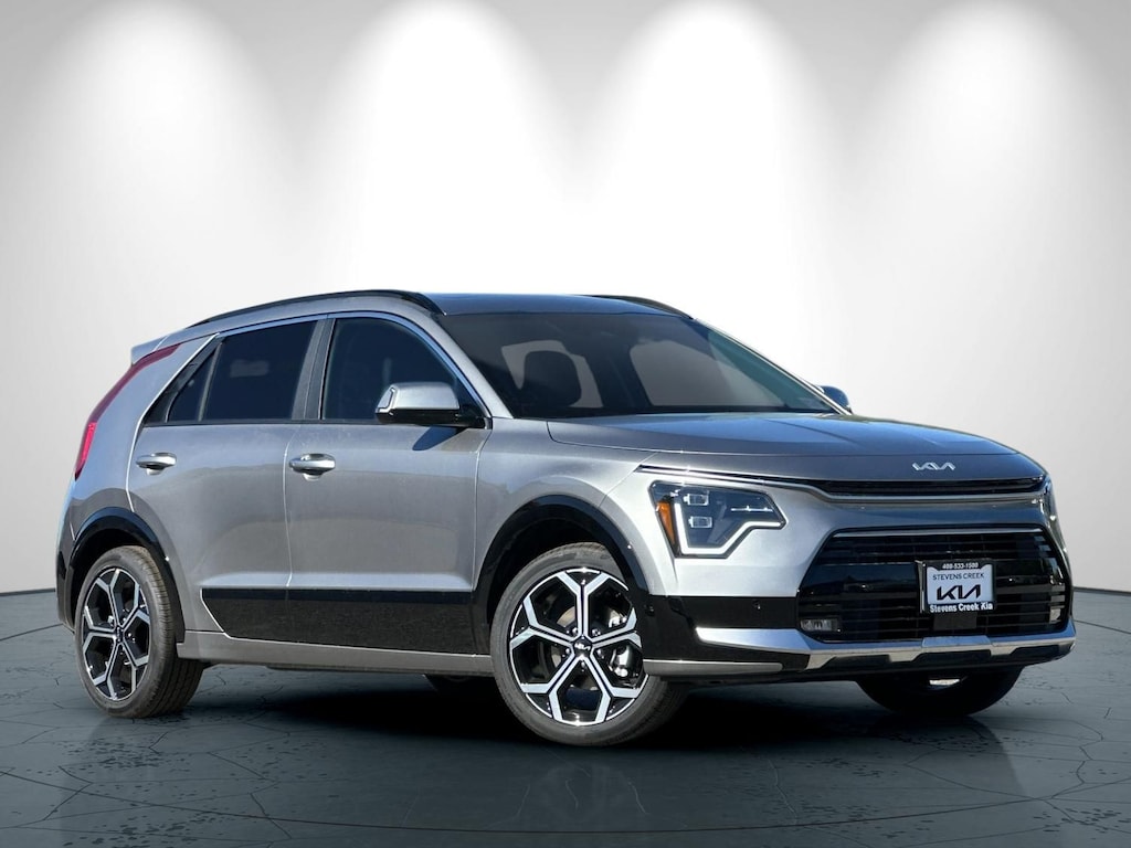 New 2026 Kia Niro SX Touring SUV