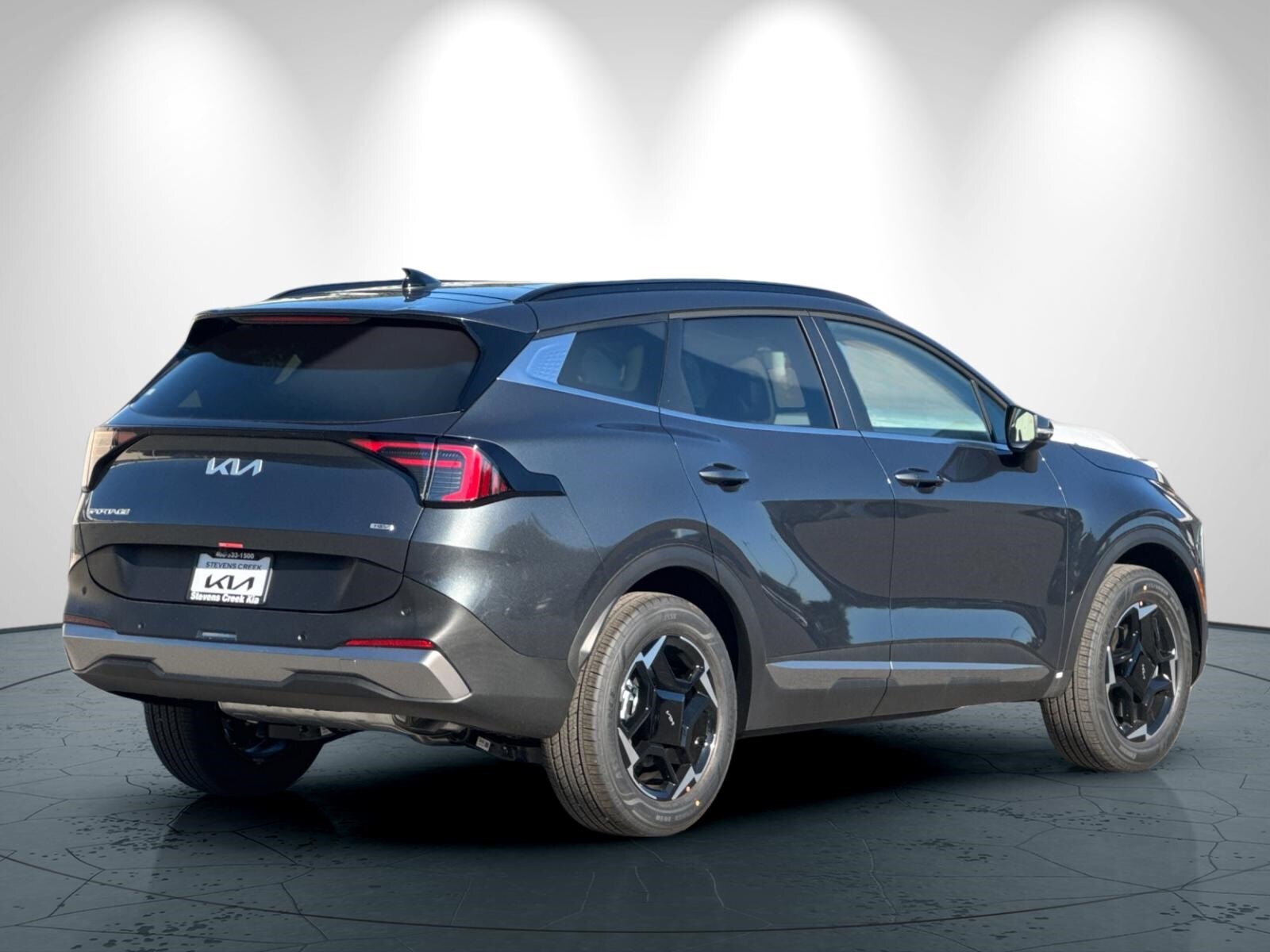 2026 Kia Sportage Hybrid EX photo 2