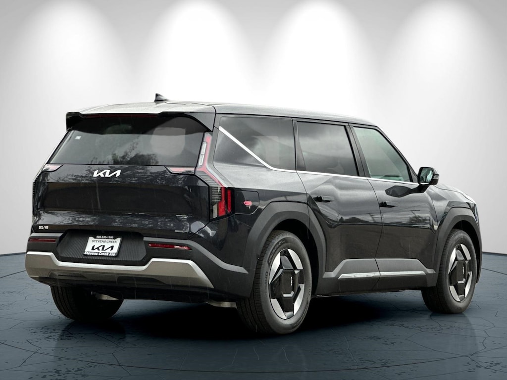 New 2026 Kia EV9 Light SUV