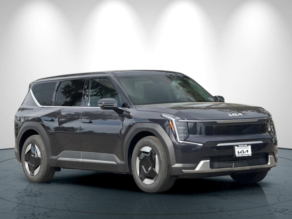 New 2026 Kia EV9 Light Long Range SUV