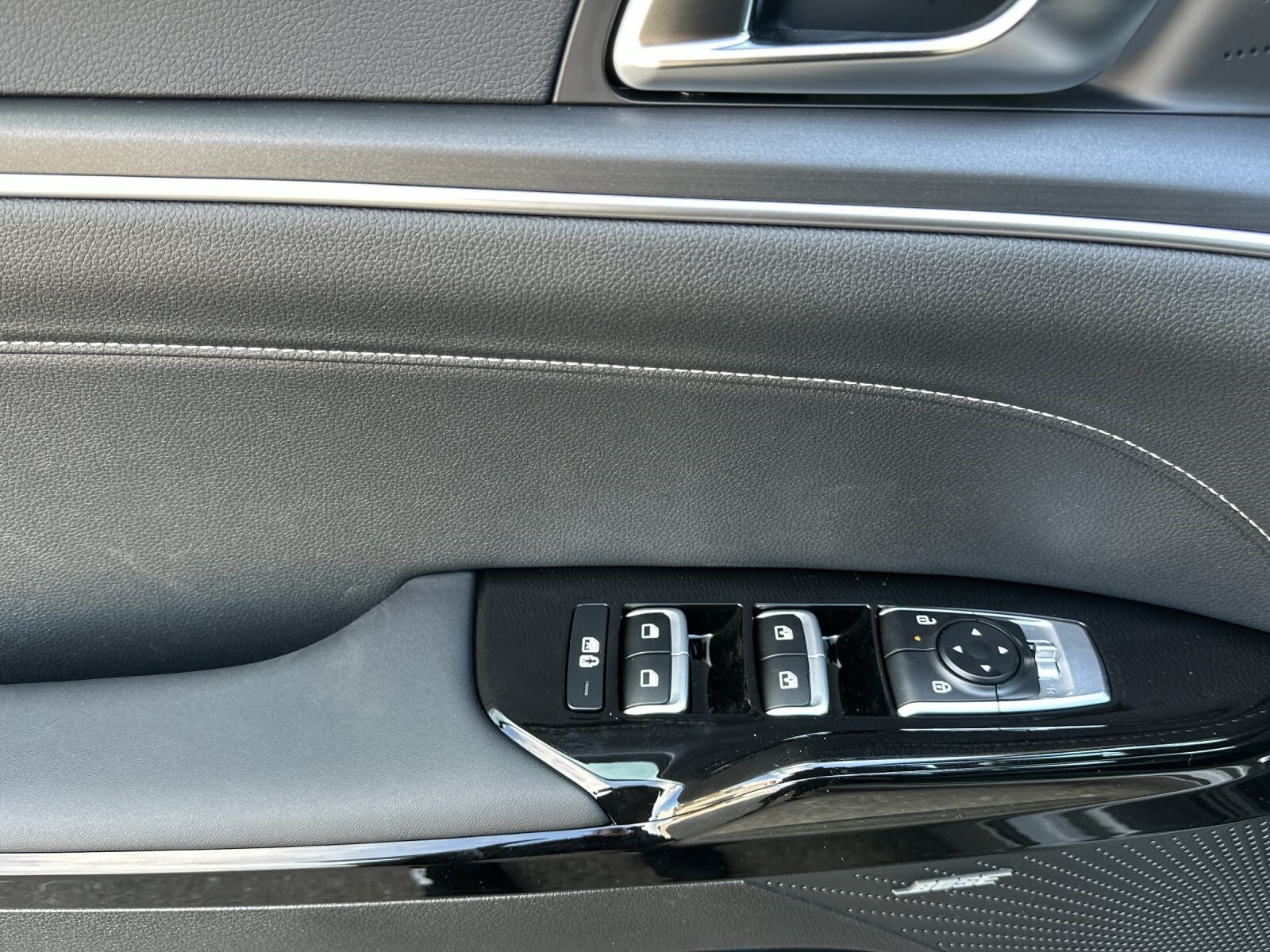 2026 Kia K5 GT-Line - Photo 11