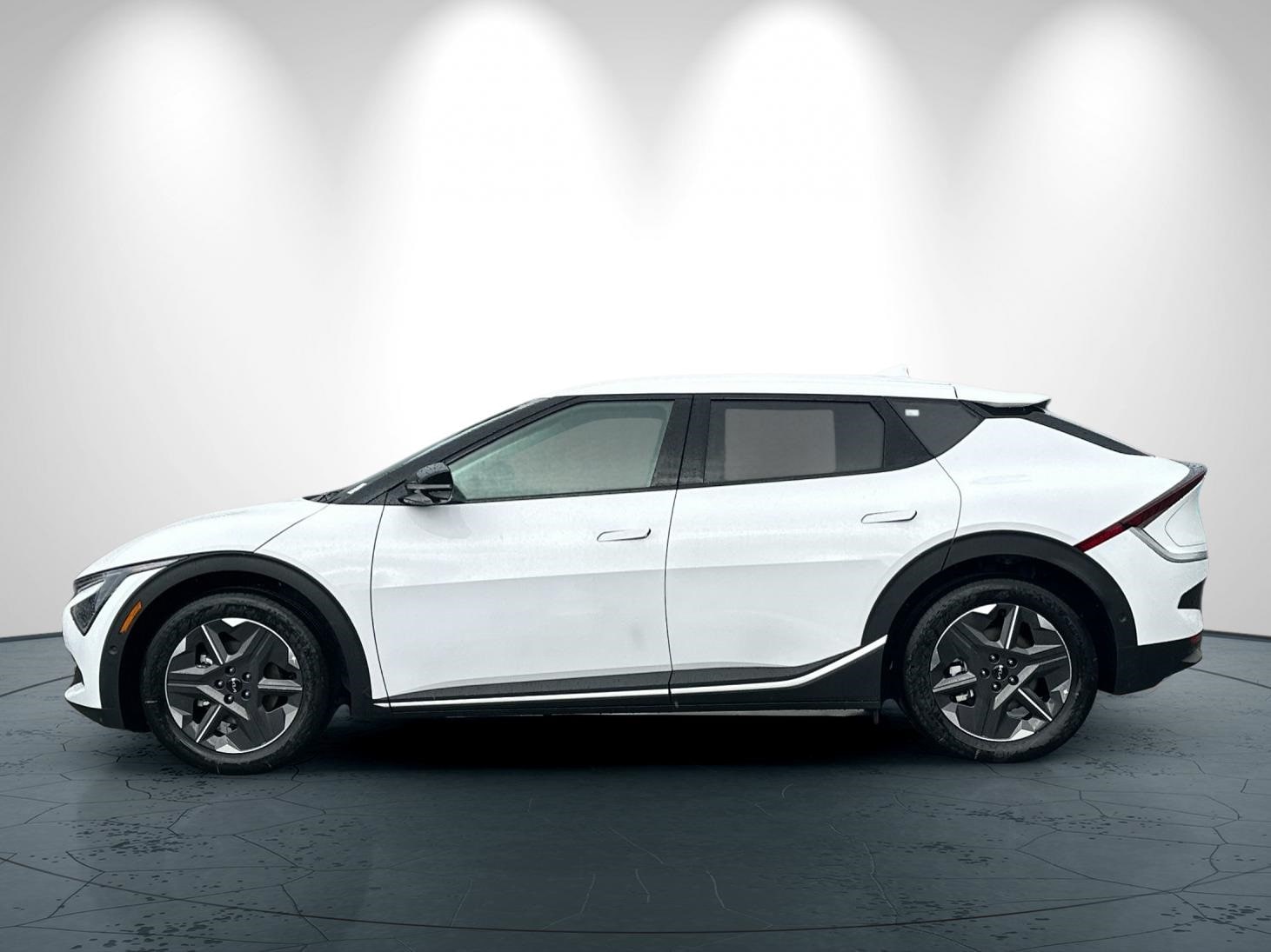 2025 Kia EV6 Light L/R - Photo 7