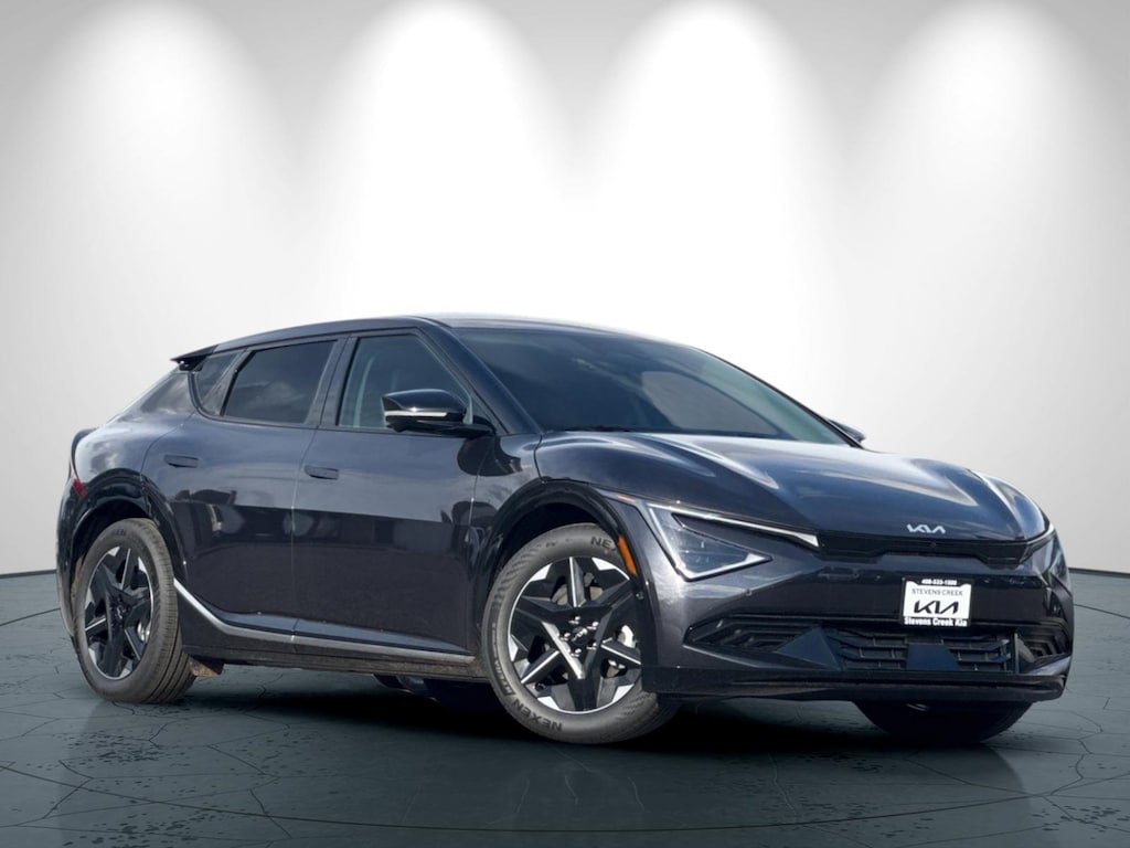 New 2025 Kia EV6 Wind SUV