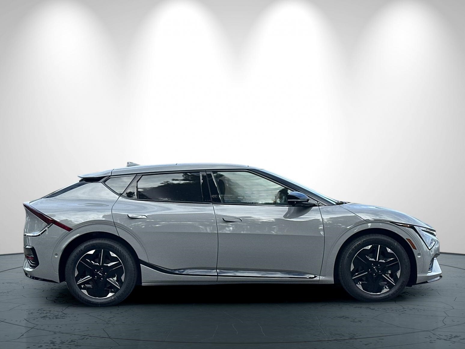 2025 Kia EV6 GT-Line photo 3