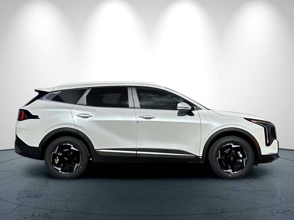 New 2026 Kia Sportage Hybrid EX SUV