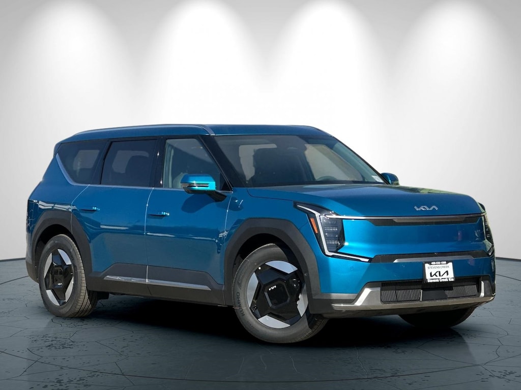 New 2026 Kia EV9 Wind SUV