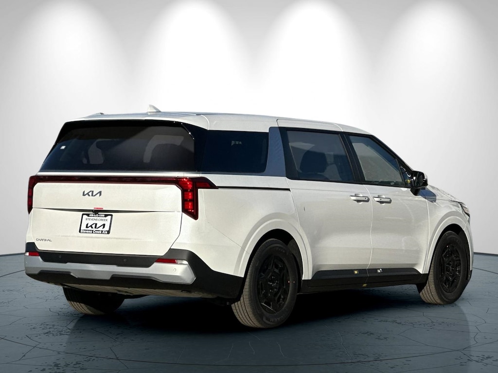 New 2026 Kia Carnival LXS Minivan/Van