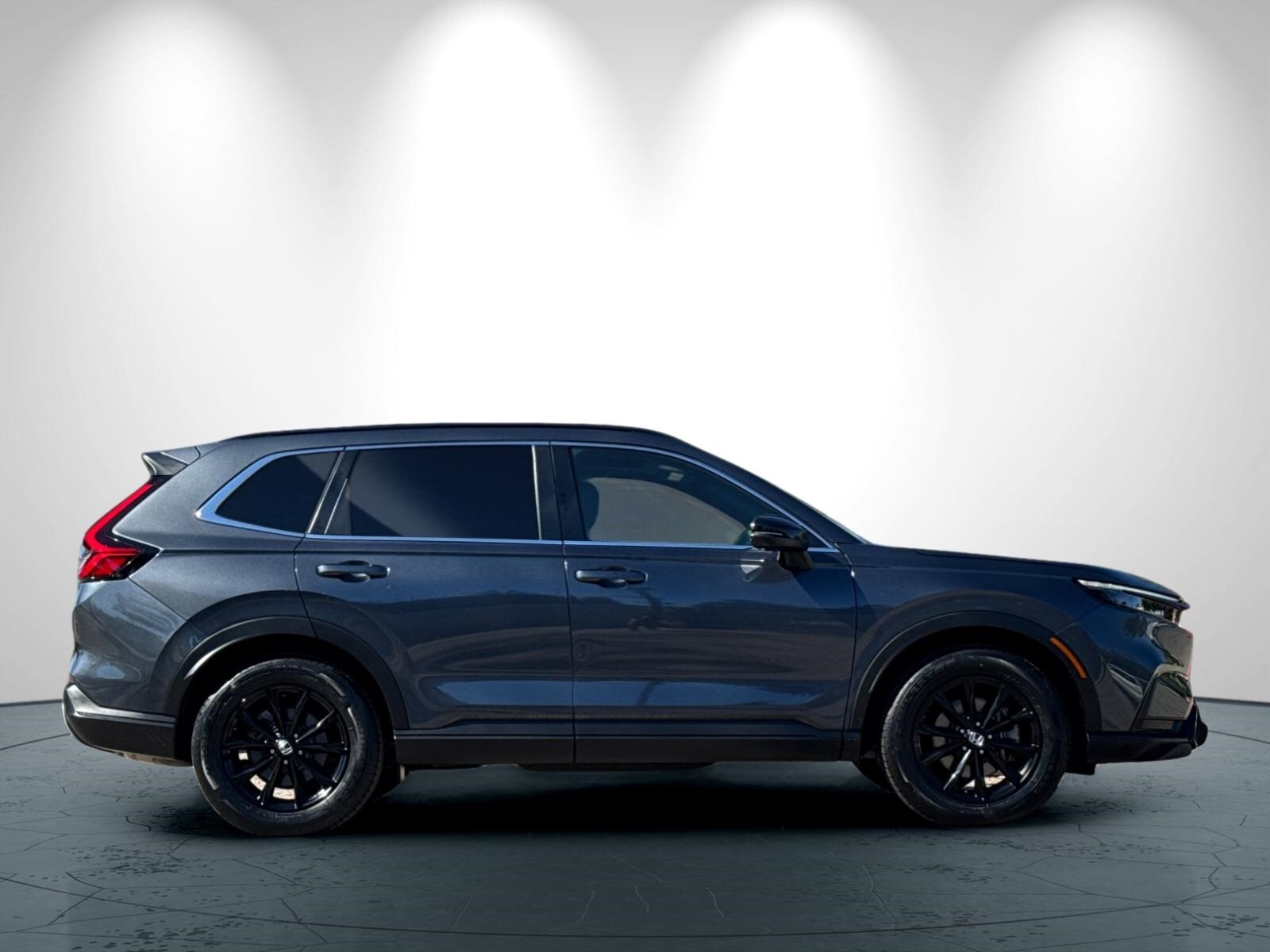 2023 Honda CR-V Hybrid Sport photo 3