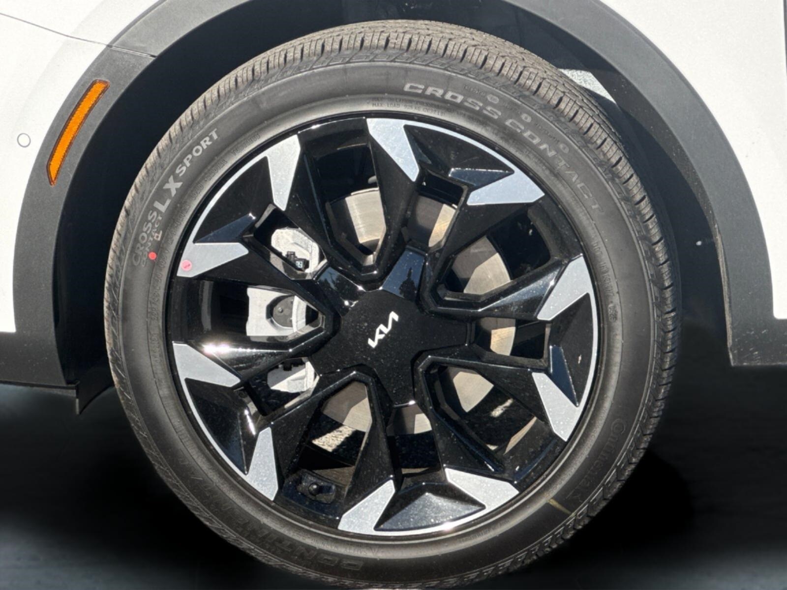 2026 Kia Sorento SX - Photo 27