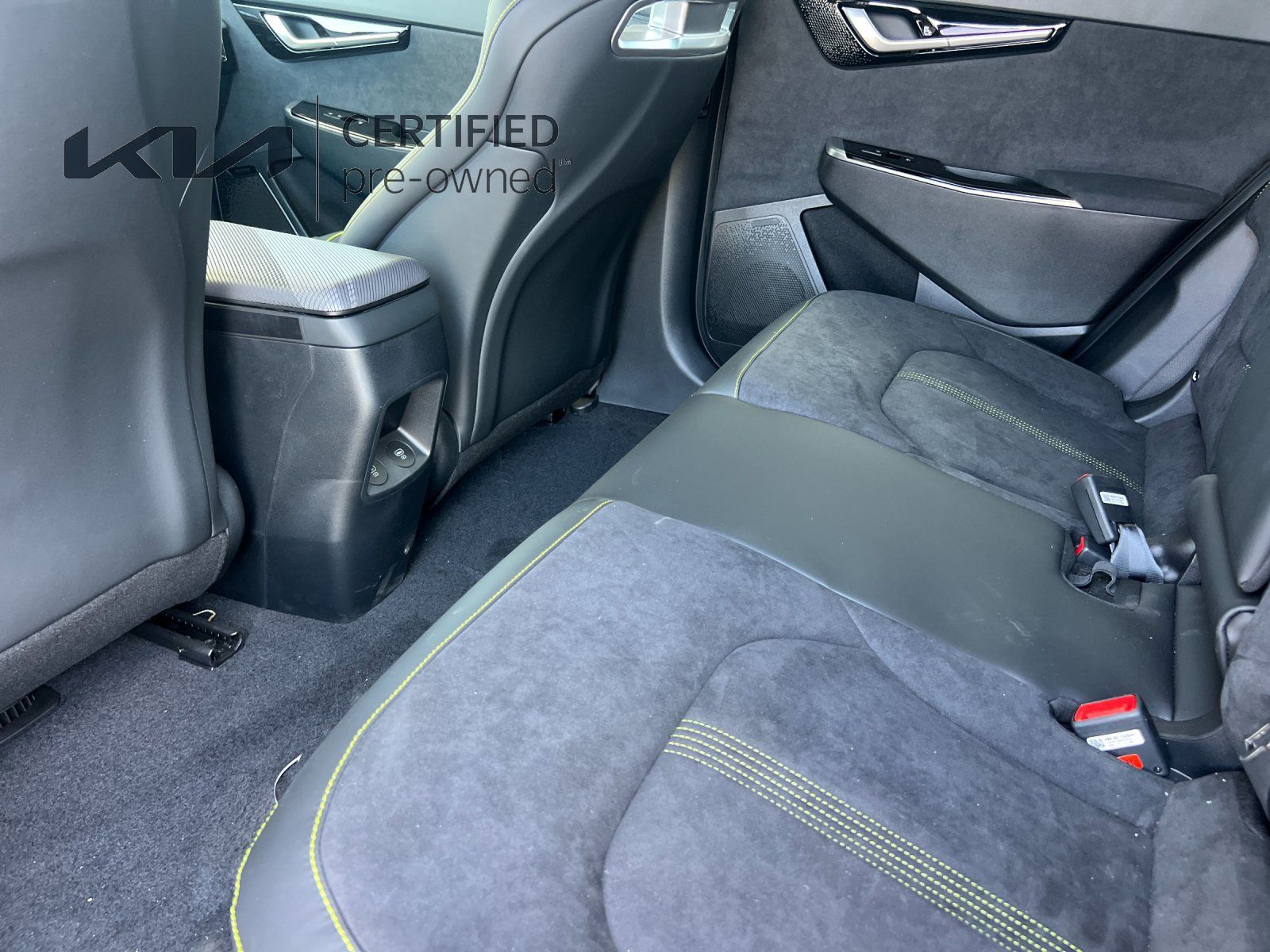 2024 Kia EV6 GT - Photo 13