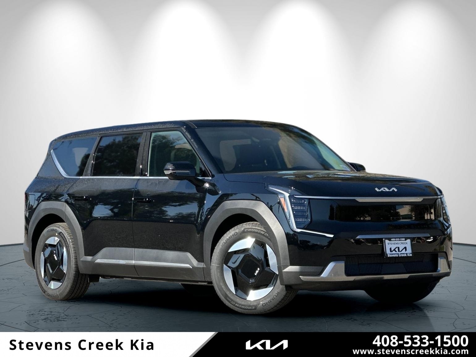 2026 Kia EV9 Light L/R's photo