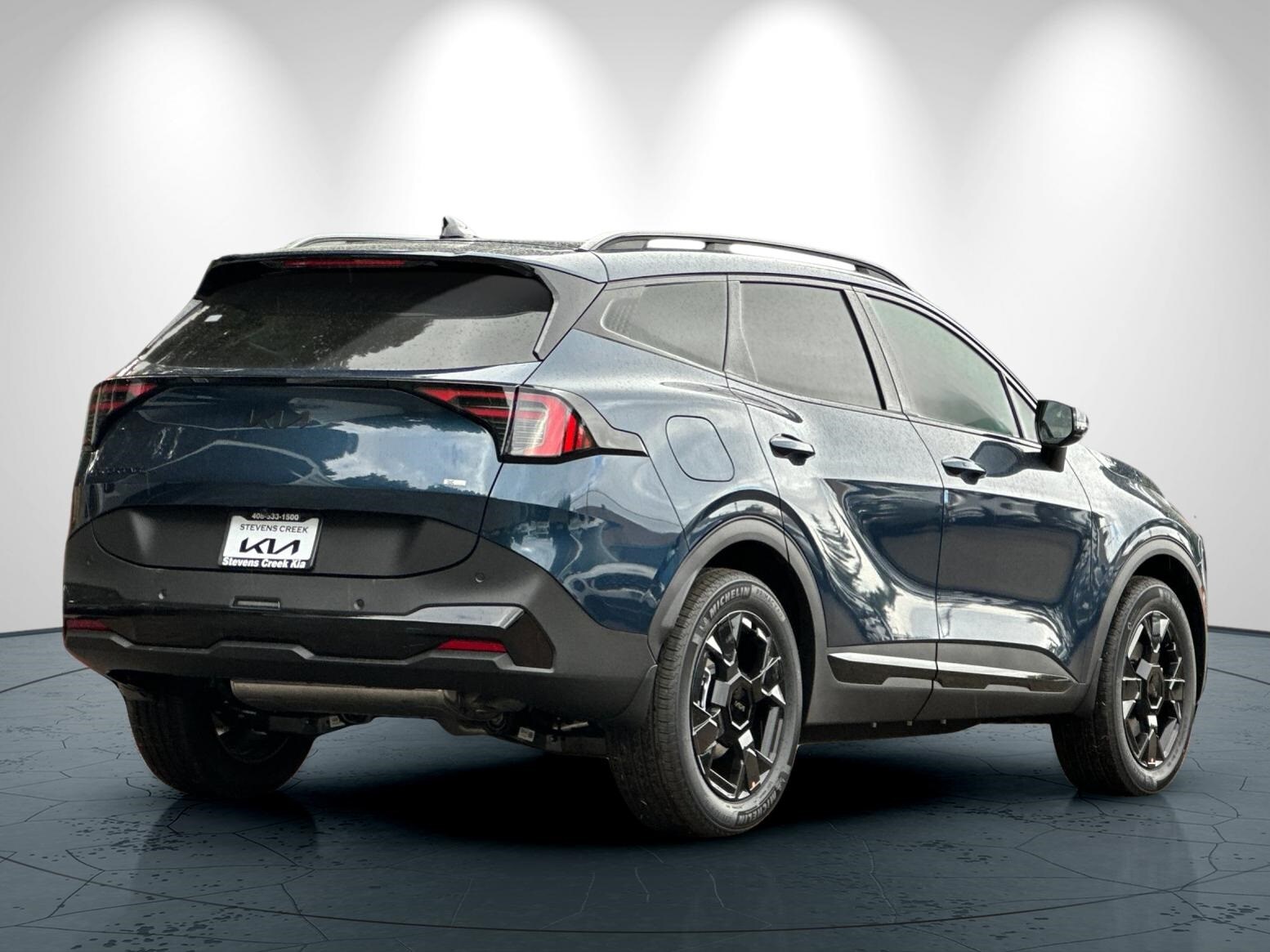 2026 Kia Sportage Plug-In Hybrid X-Line photo 4