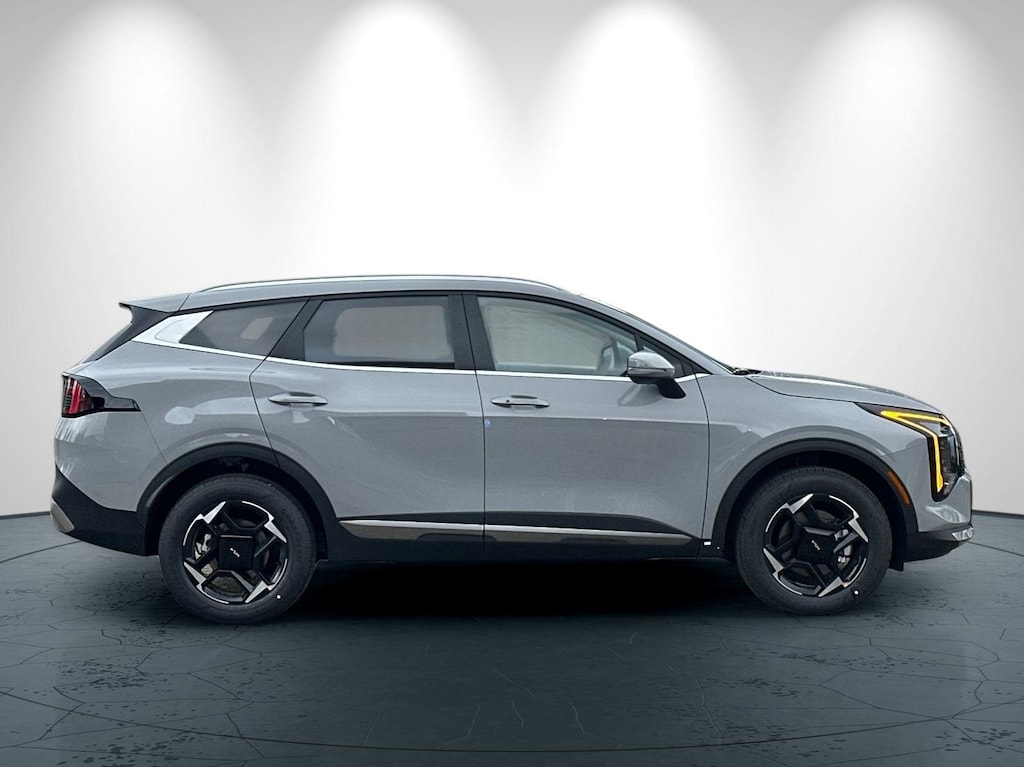 New 2026 Kia Sportage Hybrid EX SUV