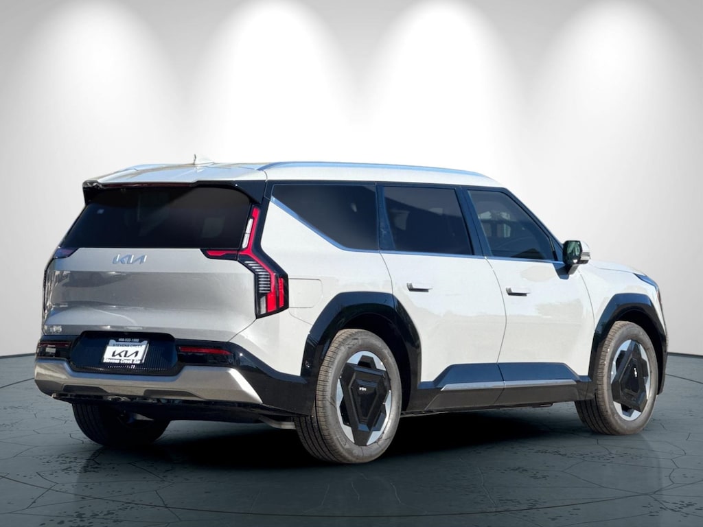 New 2026 Kia EV9 Land SUV