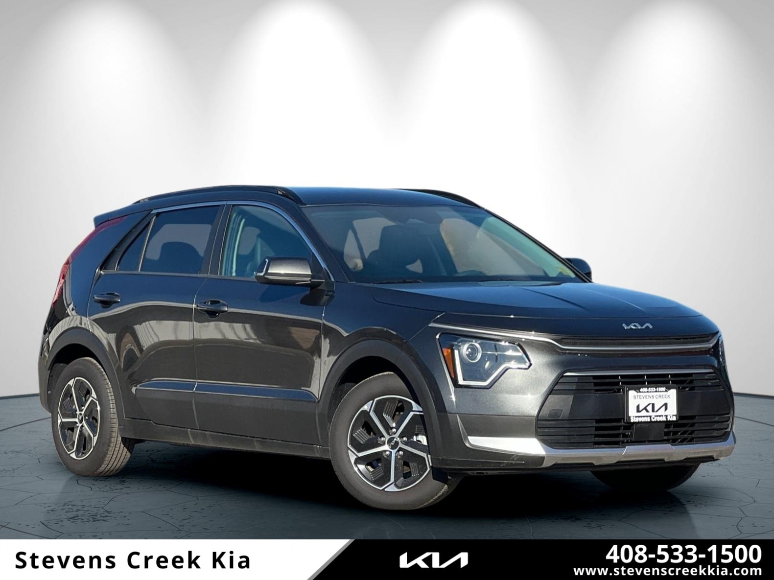 2025 Kia Niro EX's photo