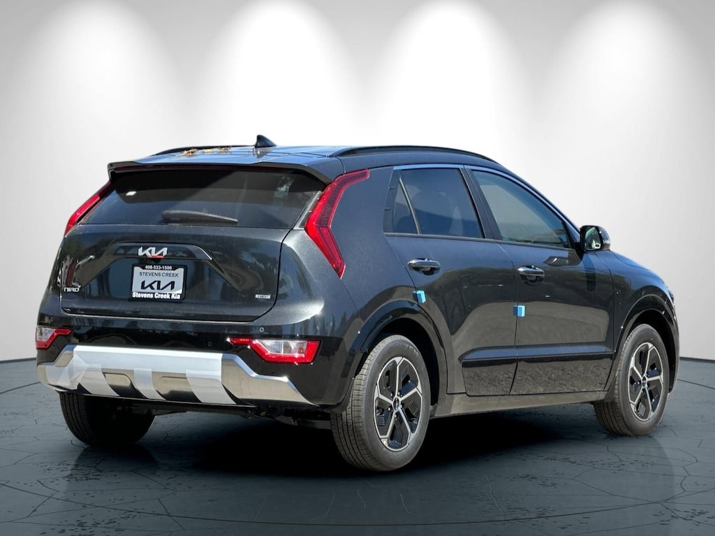 New 2026 Kia Niro SX SUV