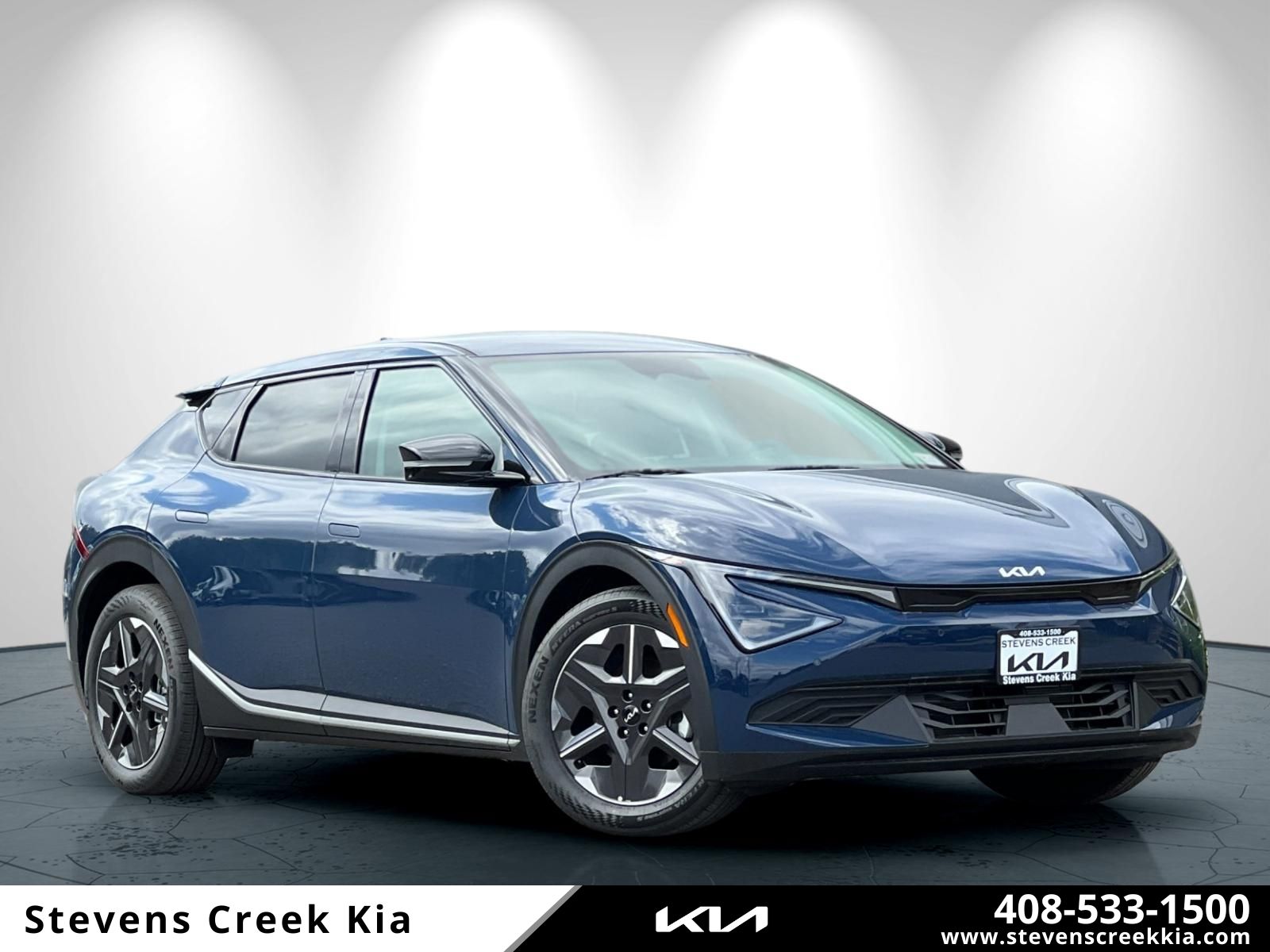 2026 Kia EV6 Light's photo